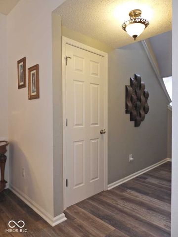 15497 Sandlands Circle, Noblesville, IN 46060