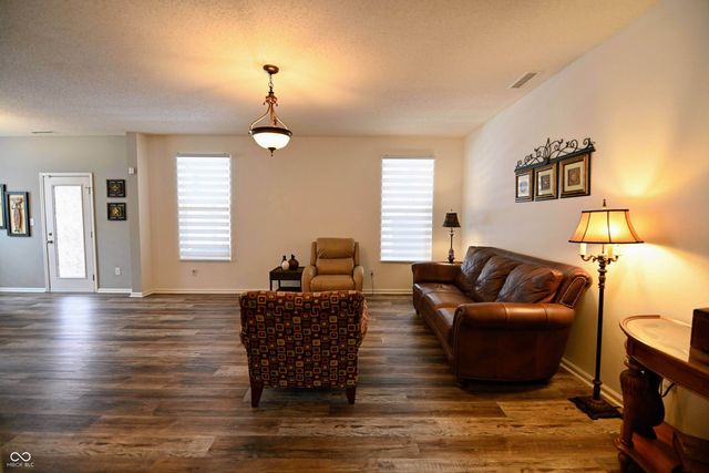 15497 Sandlands Circle, Noblesville, IN 46060