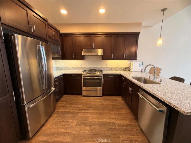 1508 W Artesia Square B, Gardena, CA 90248