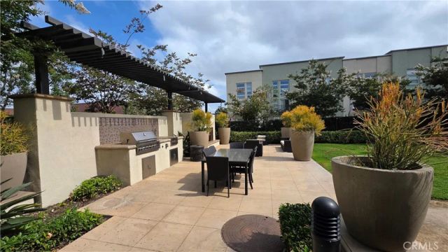 1508 W Artesia Square B, Gardena, CA 90248