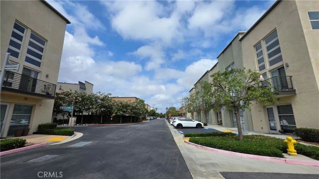 1508 W Artesia Square B, Gardena, CA 90248