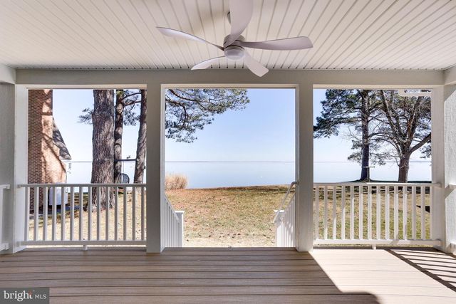 54 SHORE DR., Colonial Beach, VA 22443