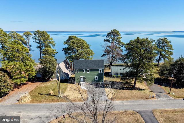 54 SHORE DR., Colonial Beach, VA 22443