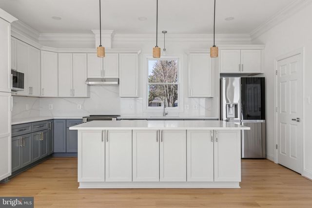 54 SHORE DR., Colonial Beach, VA 22443