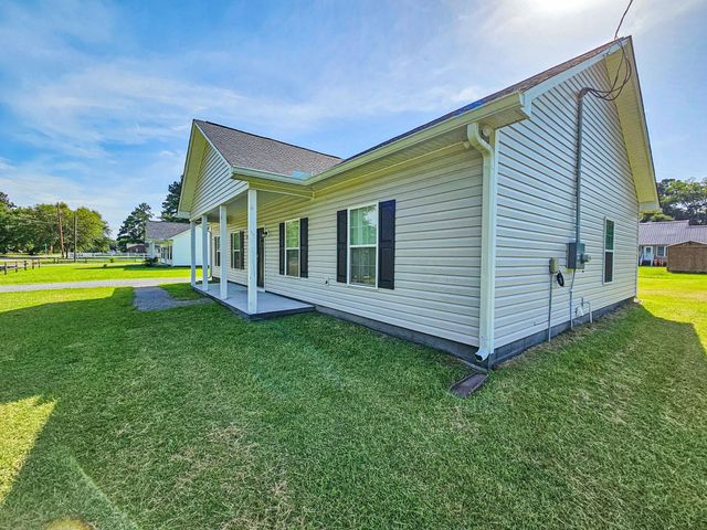 303 David Street, Saint George, SC 29477