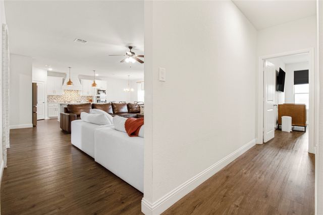 9524 Ocelot Court, Godley, TX 76044