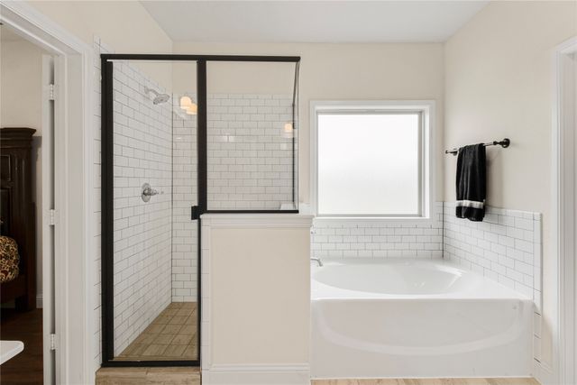 9524 Ocelot Court, Godley, TX 76044