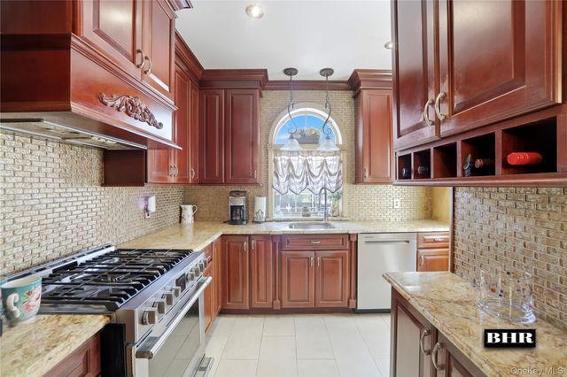 4511 Bedford Avenue, Brooklyn, NY 11235