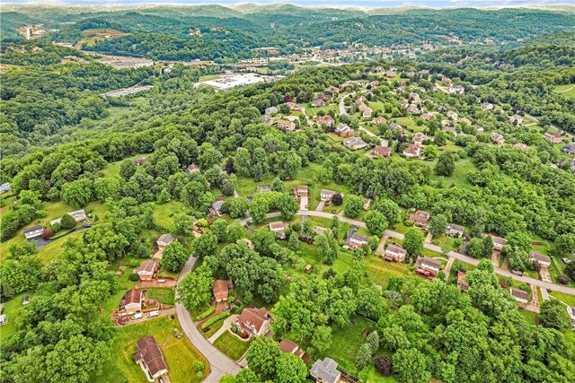 3928 Murry Highlands Circle, Murrysville, PA 15668