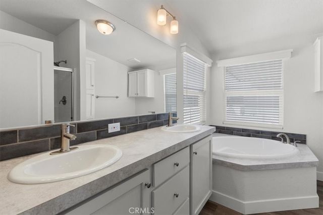 9080 Bloomfield 145, Cypress, CA 90630