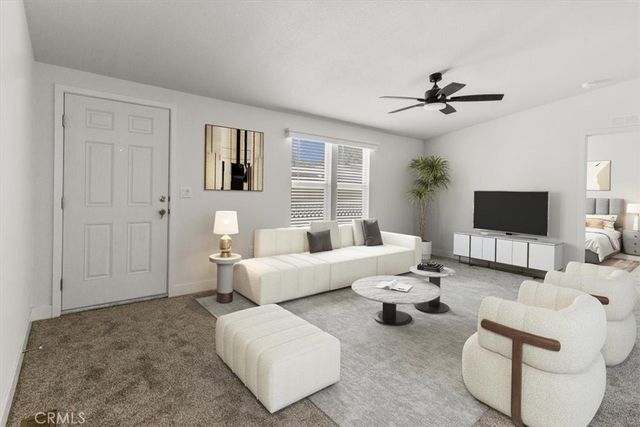 9080 Bloomfield 145, Cypress, CA 90630
