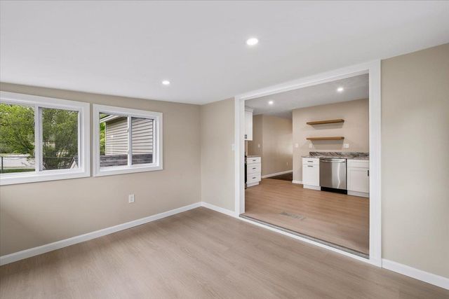 38 Western Avenue, Rochester, NH 03867