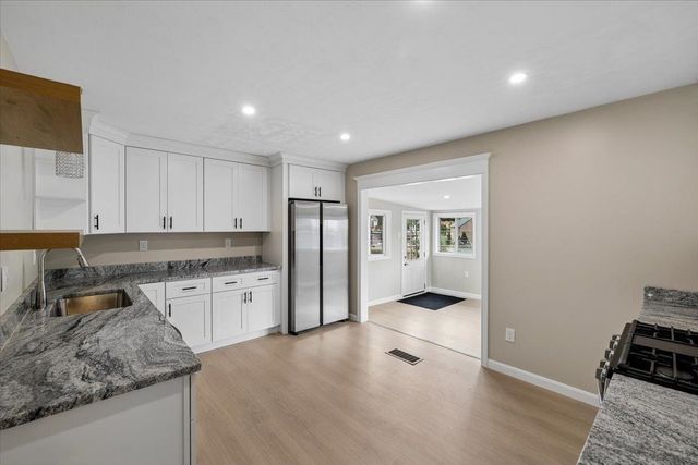 38 Western Avenue, Rochester, NH 03867