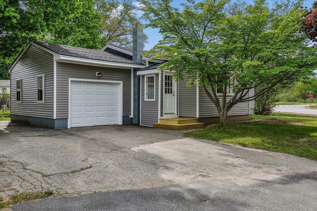 38 Western Avenue, Rochester, NH 03867