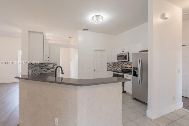 2519 9th St. W, Lehigh Acres, FL 33971