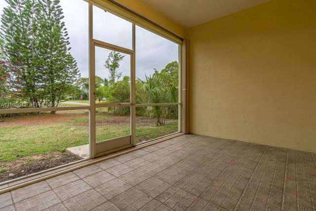 2519 9th St. W, Lehigh Acres, FL 33971