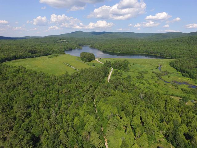 17 Meadow Road, Goshen, NH 03752