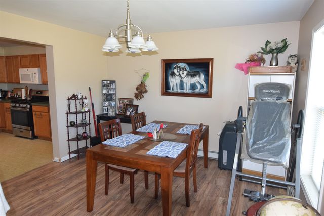 17 Meadow Road, Goshen, NH 03752