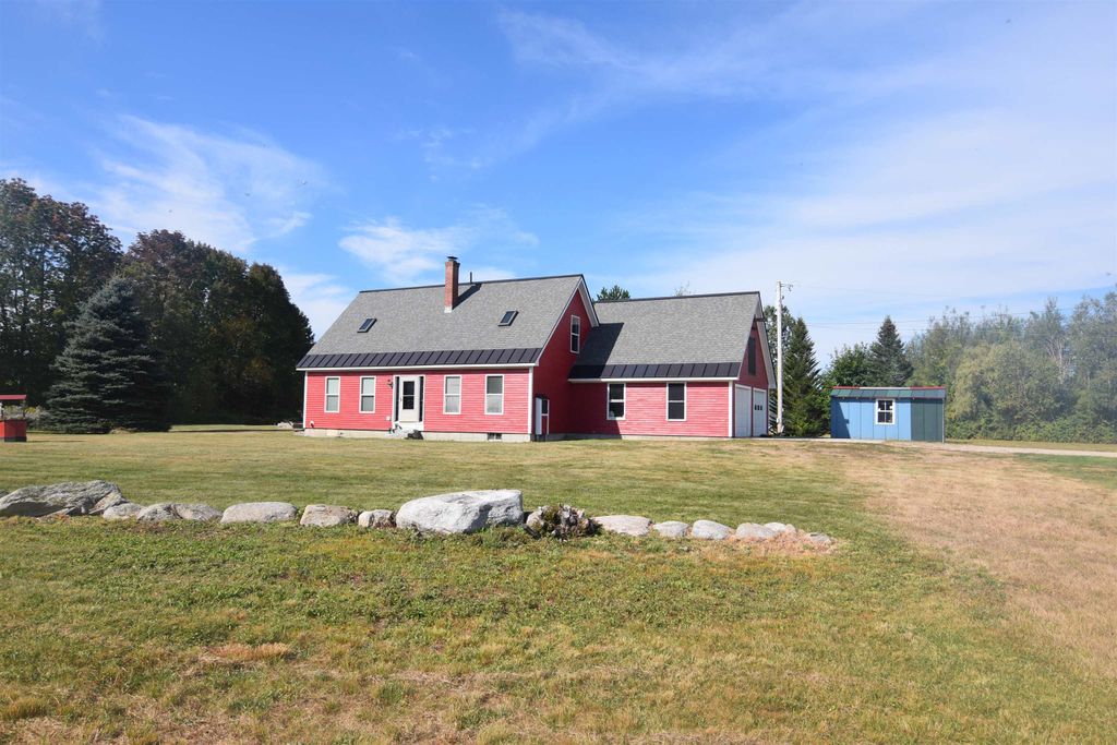 17 Meadow Road, Goshen, NH 03752