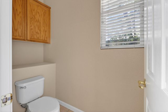 4851 Saint Andrews Dr, Stockton, CA 95219