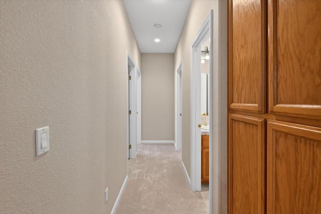 4851 Saint Andrews Dr, Stockton, CA 95219