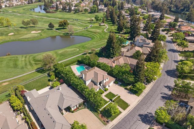 4851 Saint Andrews Dr, Stockton, CA 95219