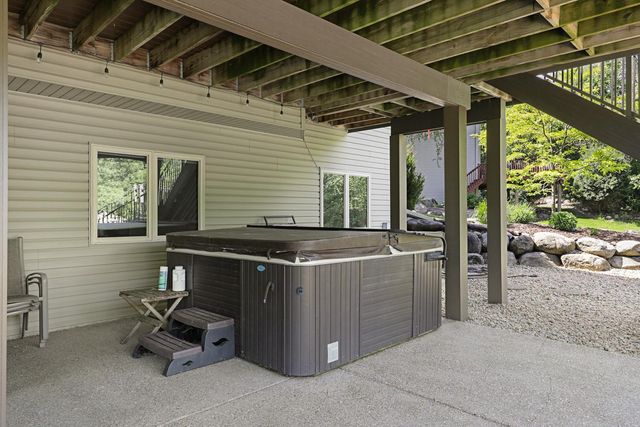 10941 Woodland Drive N, Champlin, MN 55316