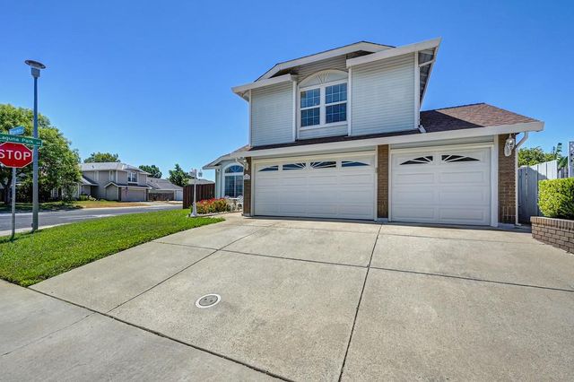 8996 Purple Martin Way, Elk Grove, CA 95758