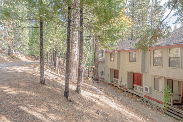 1002 Manuel Rd, Arnold, CA 95223