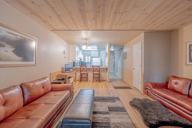 1002 Manuel Rd, Arnold, CA 95223