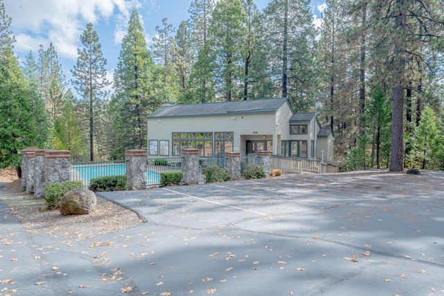 1002 Manuel Rd, Arnold, CA 95223