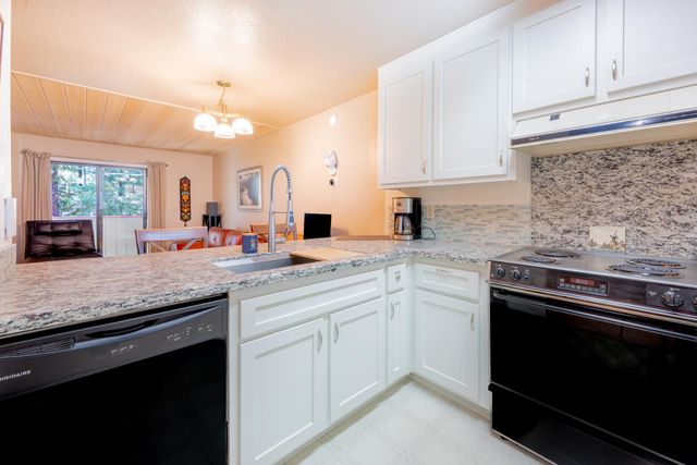 1002 Manuel Rd, Arnold, CA 95223