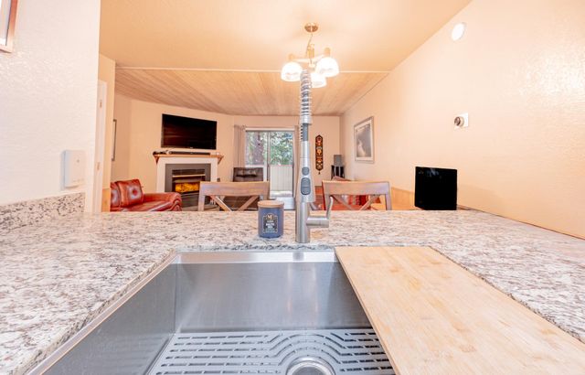 1002 Manuel Rd, Arnold, CA 95223