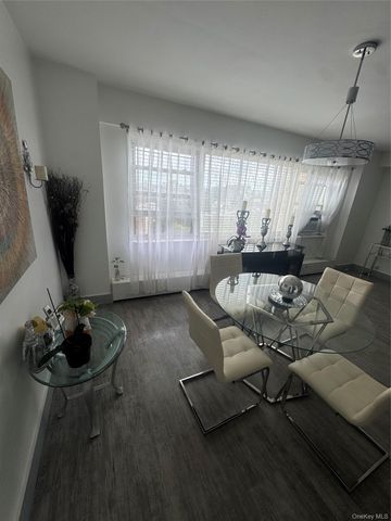 9 Fordham Hill Oval 11C, Bronx, NY 10468