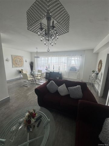 9 Fordham Hill Oval 11C, Bronx, NY 10468