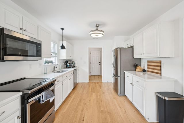 1717 Lotus Lane, Charleston, SC 29412