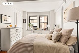 457 W 57TH Street # 412, New York City, NY 10019