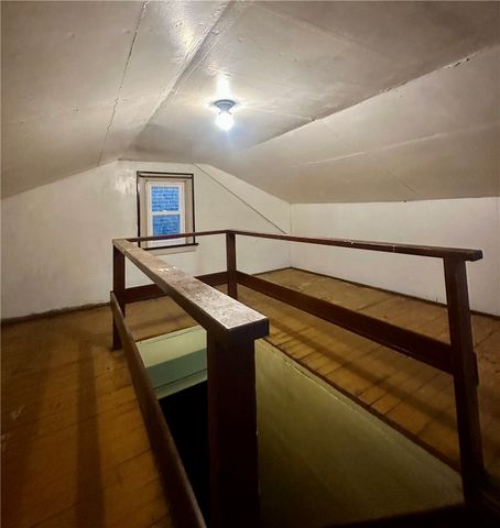 5227 Stanton Ave, Lawrenceville, PA 15201