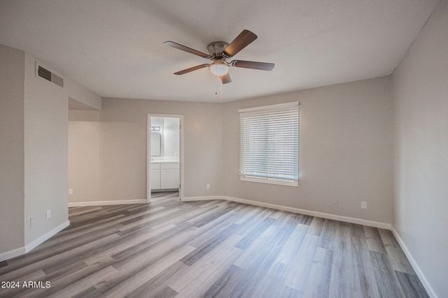 4152 W BOCA RATON Road, Phoenix, AZ 85053