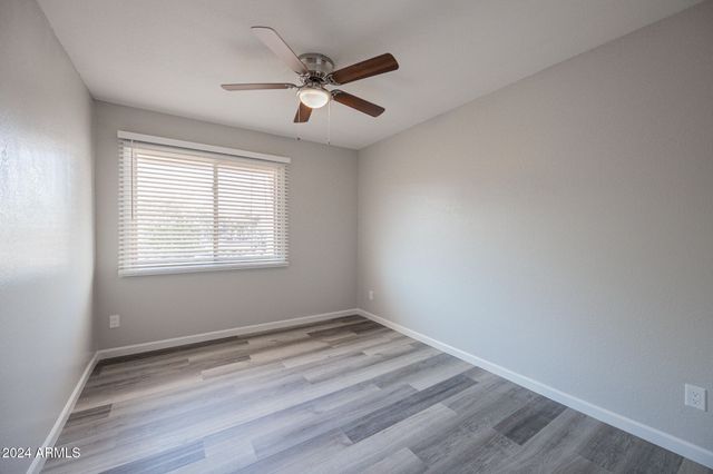 4152 W BOCA RATON Road, Phoenix, AZ 85053