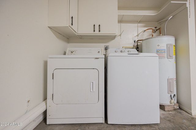 4152 W BOCA RATON Road, Phoenix, AZ 85053