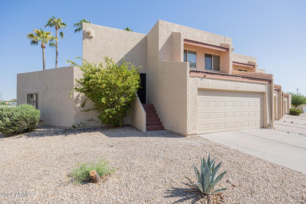 4152 W BOCA RATON Road, Phoenix, AZ 85053