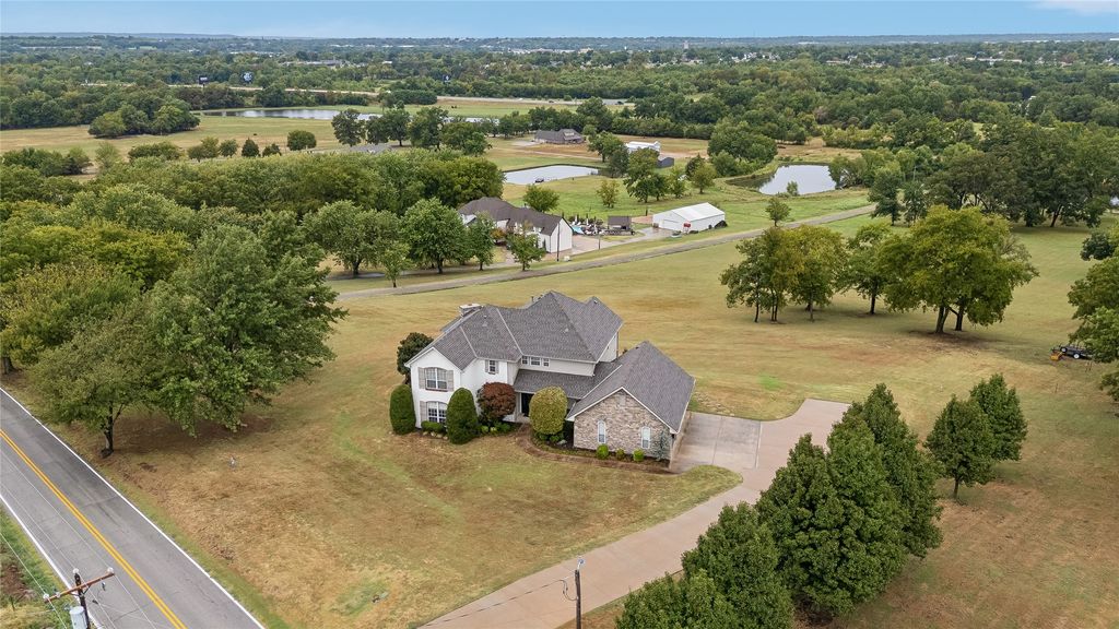 13205 E 500 Road N, Claremore, OK 74019