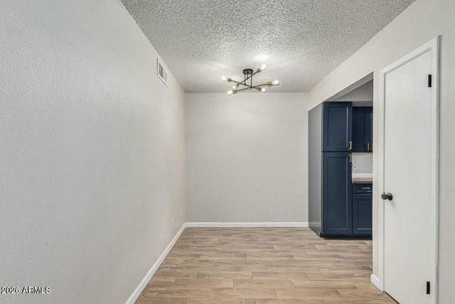 721 E MONTEBELLO Avenue 108, Phoenix, AZ 85014