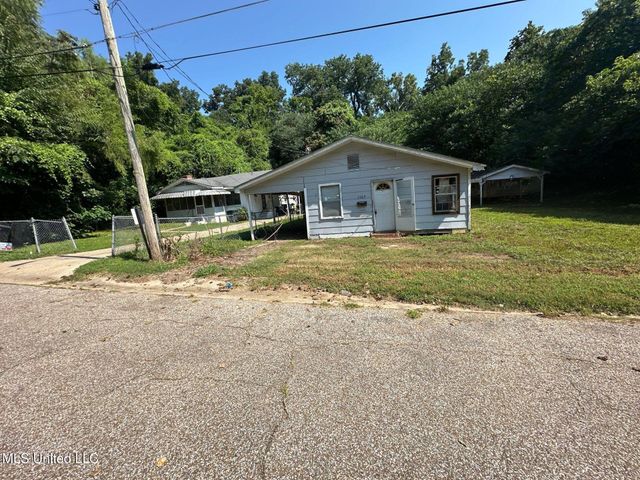 1509 First East Street, Vicksburg, MS 39183