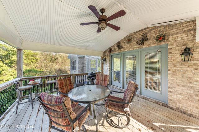 11006 Radleigh Ln, Louisville, KY 40291