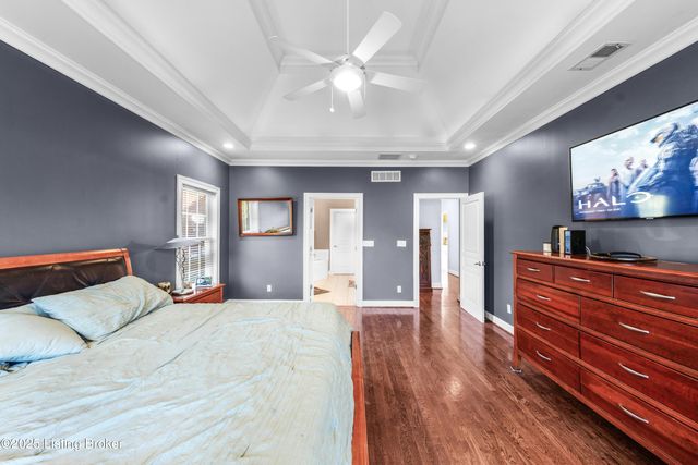 11006 Radleigh Ln, Louisville, KY 40291