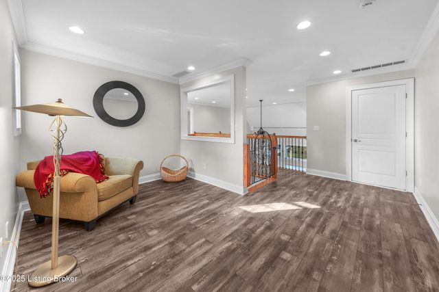 11006 Radleigh Ln, Louisville, KY 40291