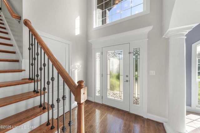 11006 Radleigh Ln, Louisville, KY 40291