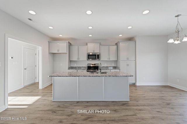 601 Salty Marsh Lane, Jacksonville, NC 28546